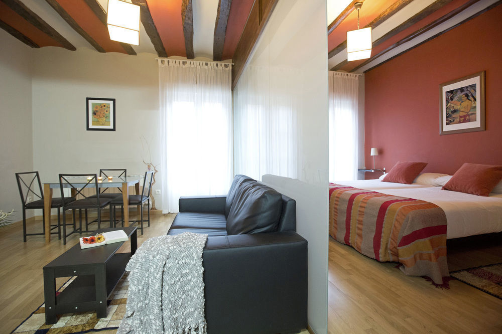 Apartamentos Senorio De Haro 3000 المظهر الخارجي الصورة